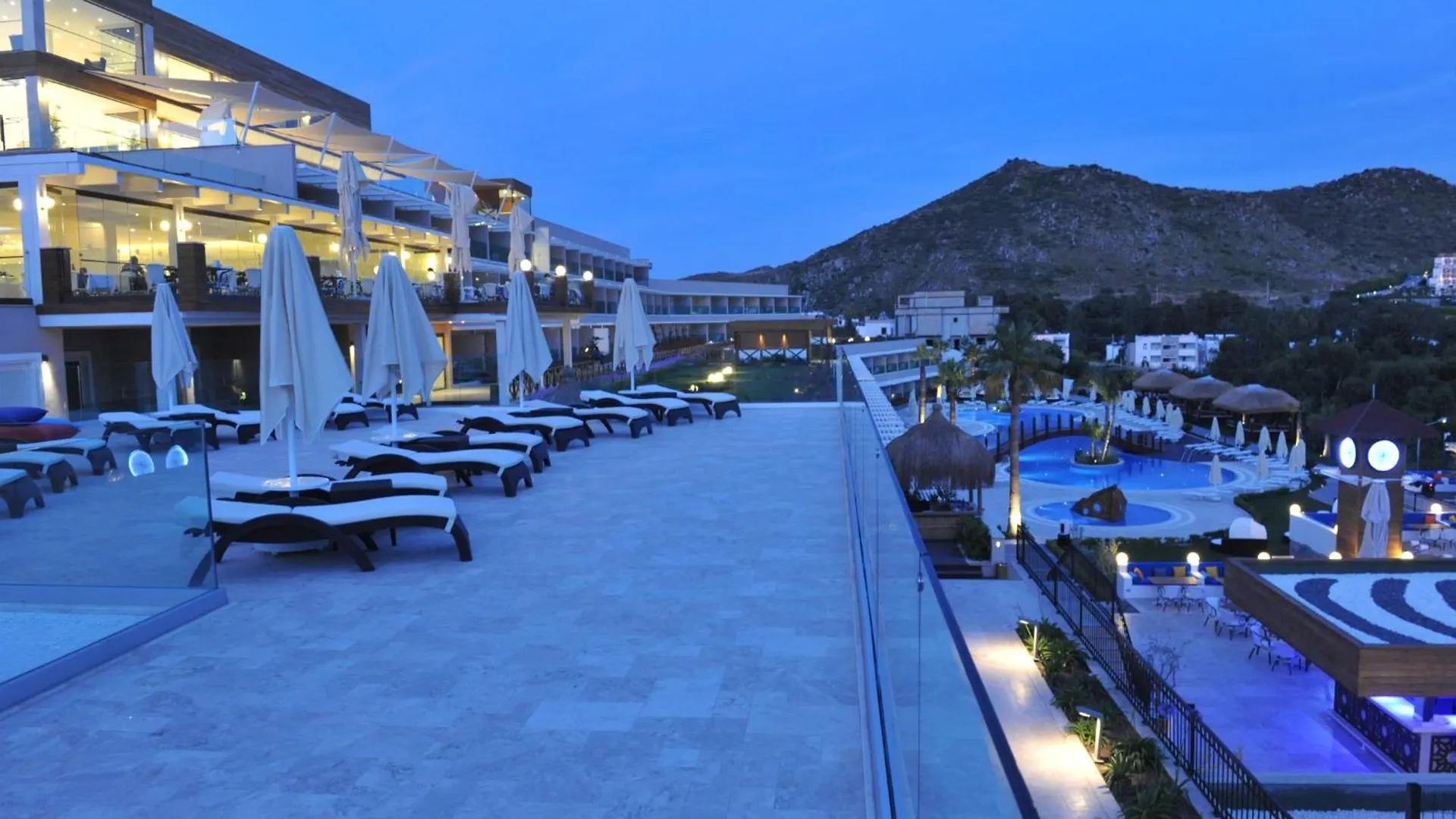 Resort Bellazure Hotel Turgutreis