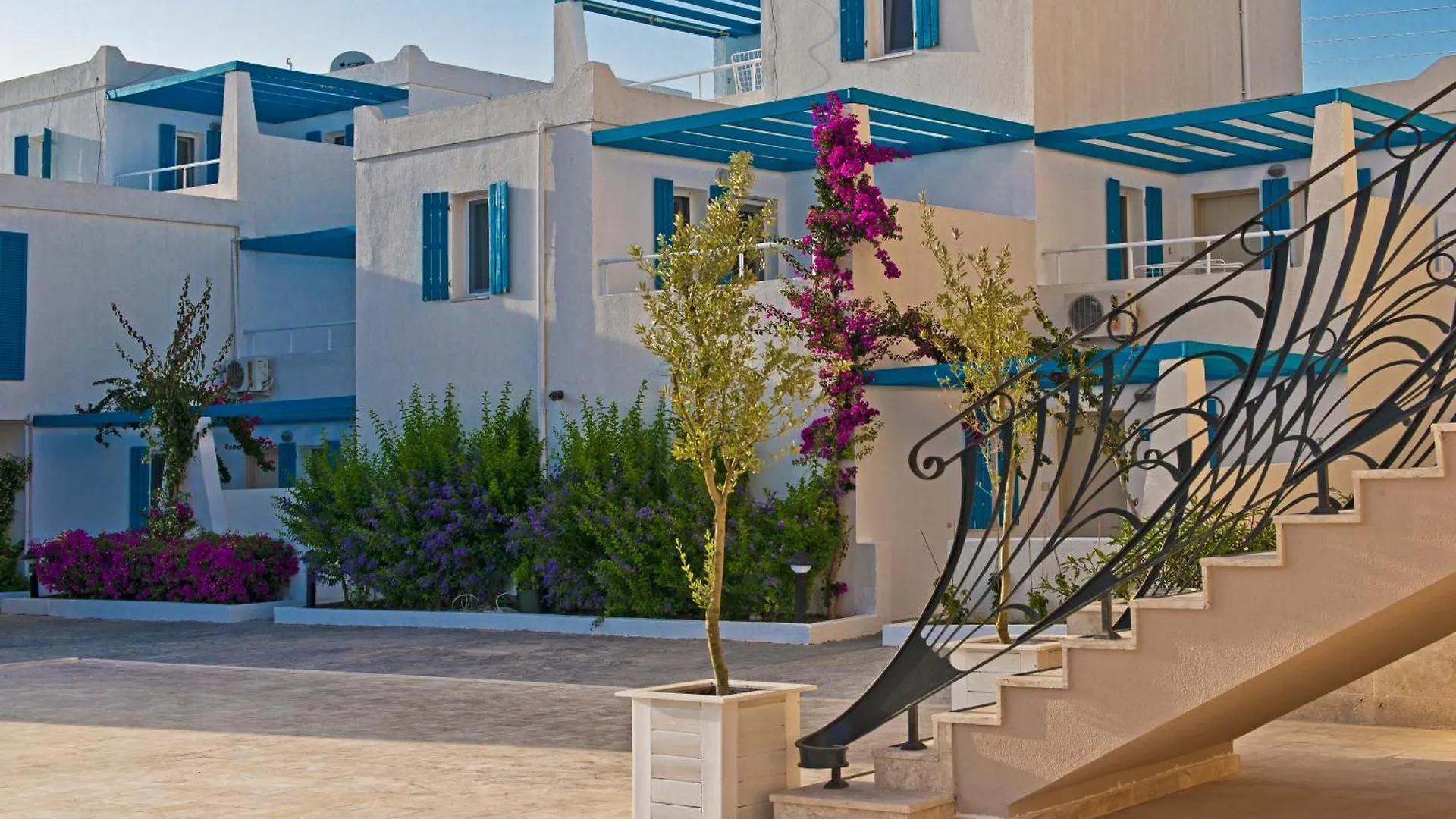 Bellazure Hotel Turgutreis 4*,